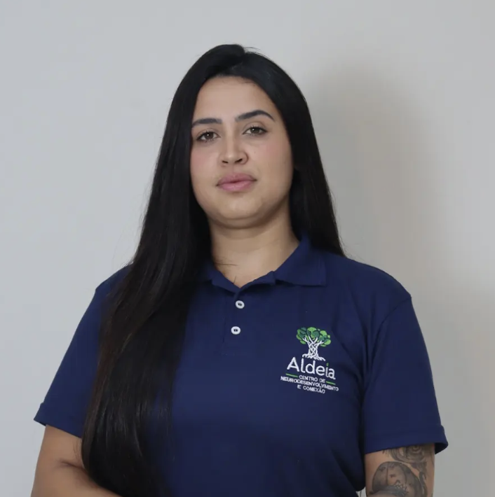 Nyccole Faria — Supervisora Administrativa